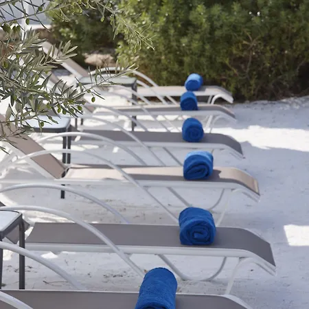 Beach Cabanas 3* 포르토헬리