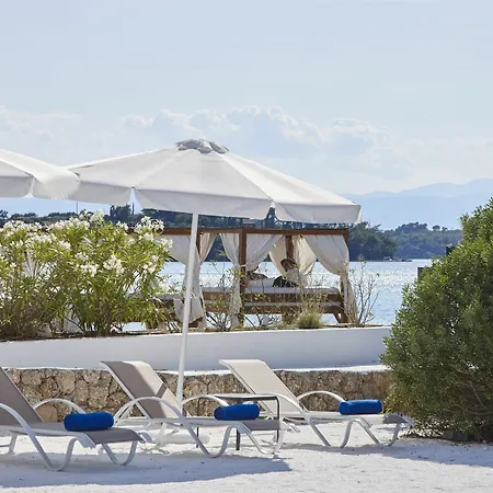 Hotel Beach Cabanas