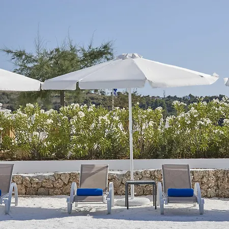 Beach Cabanas Hotel Porto Heli